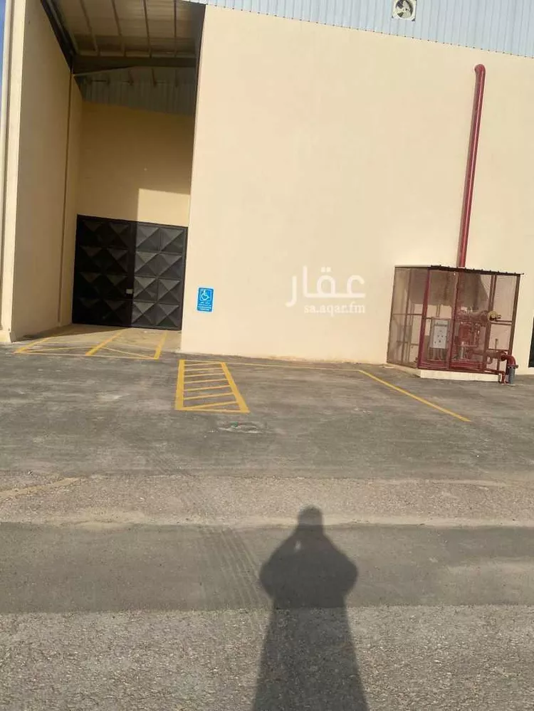 مستودع للإيجار في شارع الحسامي, حي النظيم, مدينة الرياض, منطقة الرياض 8