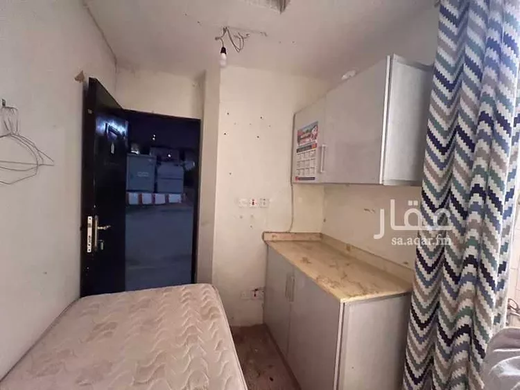 Room for Rent in Riyadh At Taawon