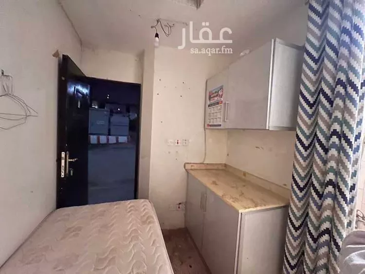 Room for Rent in Riyadh At Taawon