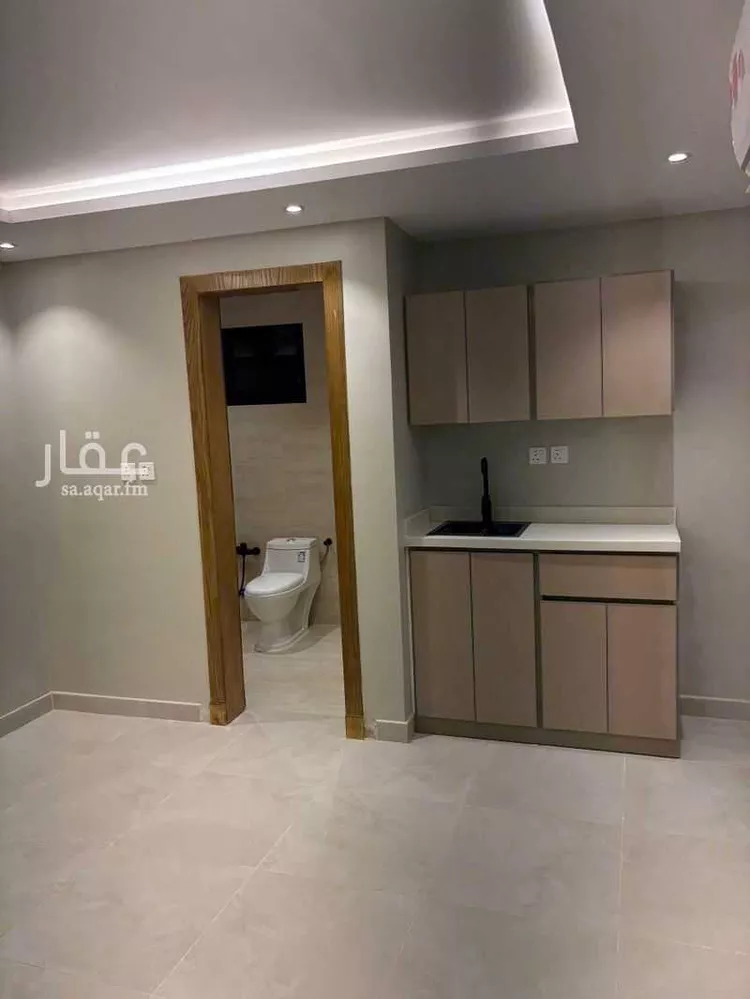 عمارة للإيجار في شارع جبل الدخان ، حي ظهرة لبن ، الرياض ، منطقة الرياض صورة 2
