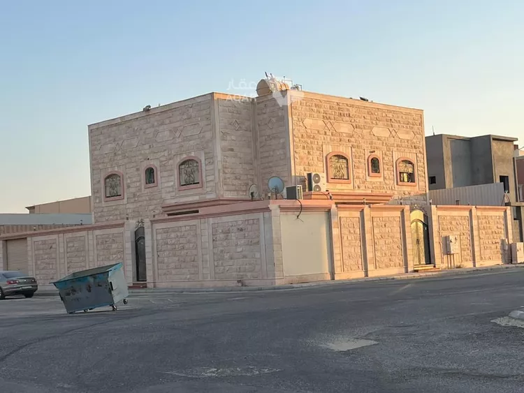 فيلا للبيع في شارع صخر بن لوذان ، حي الفرسان ، الدمام ، الدمام صورة 2