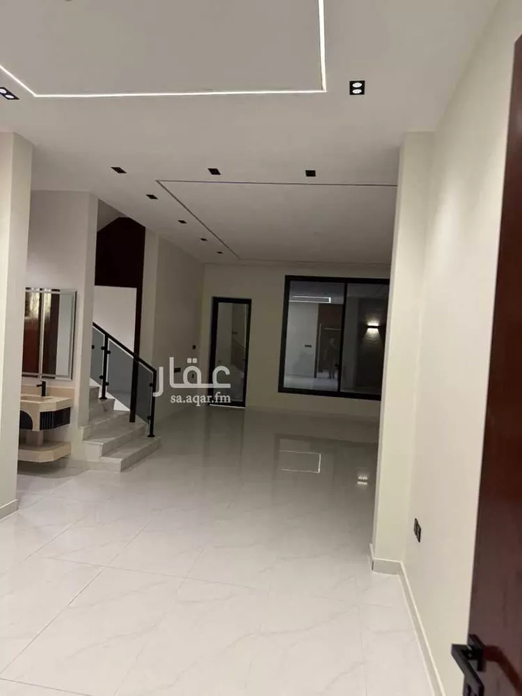 فيلا للبيع في شارع أبي القاسم بن مكي ، حي طيبة ، الرياض ، منطقة الرياض صورة 4