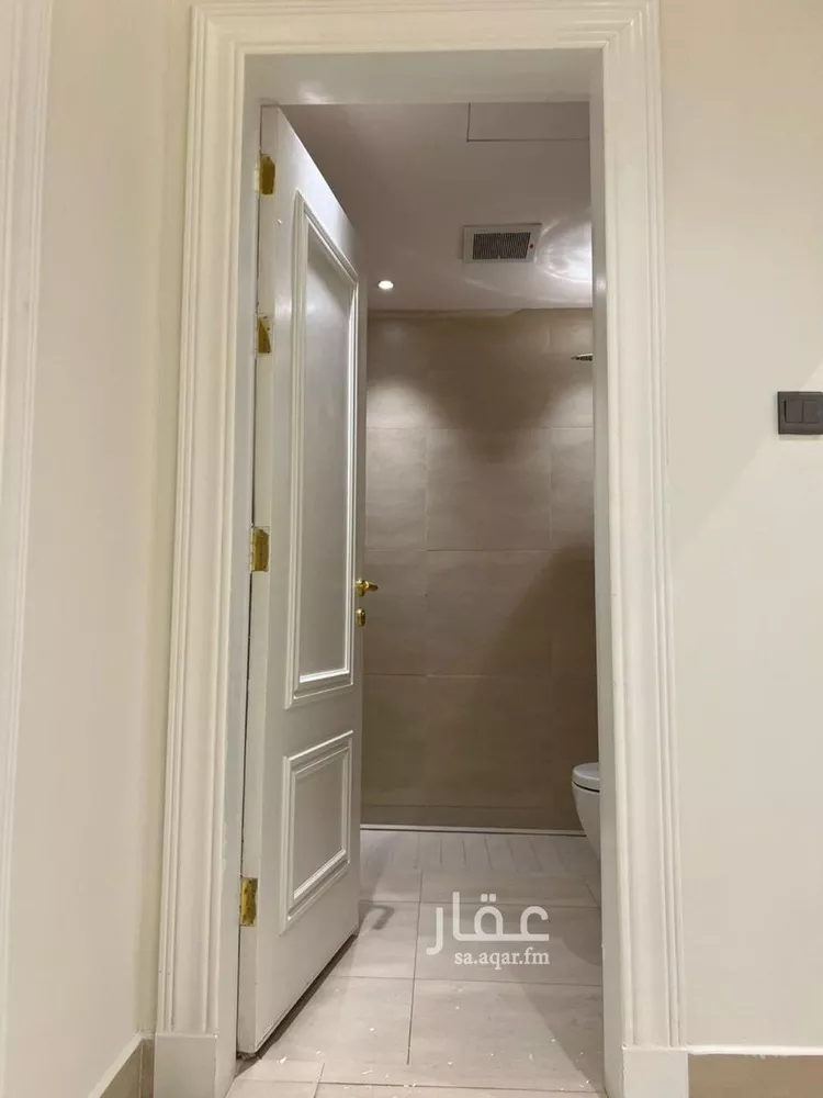 شقة للإيجار في شارع رقم 289, حي الملقا, مدينة الرياض, منطقة الرياض صورة 2