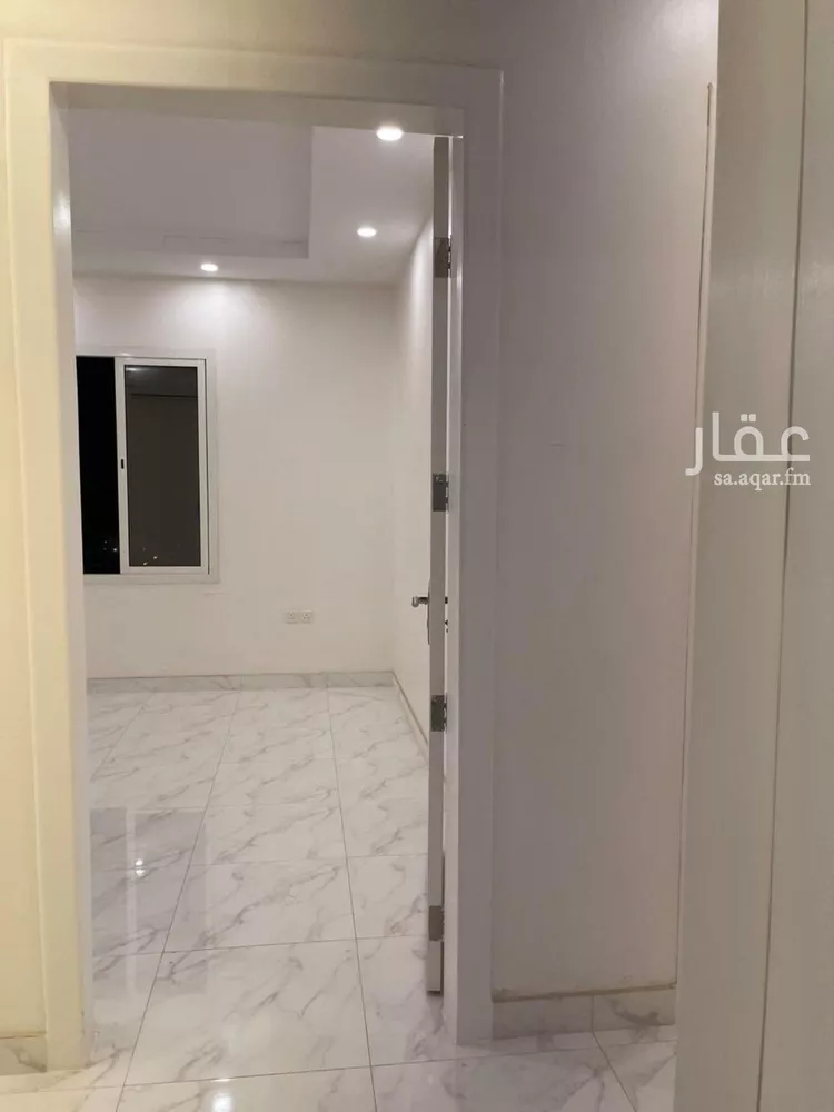 شقة للإيجار في شارع الفجر, حي الياسمين, مدينة الرياض, منطقة الرياض صورة 4