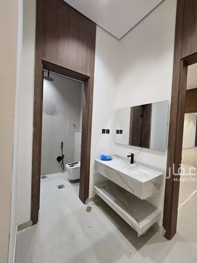 دور للبيع في شارع السبتي, حي عكاظ, مدينة الرياض, منطقة الرياض صورة 4