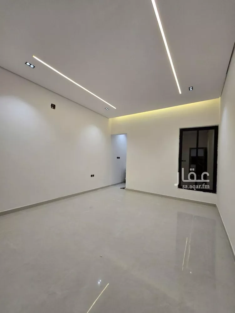 دور للبيع في شارع السبتي, حي عكاظ, مدينة الرياض, منطقة الرياض صورة 5