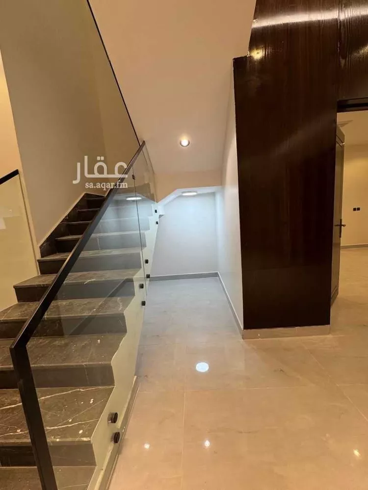 فيلا للبيع في شارع طريق الجنادرية, حي المعيزيلة, مدينة الرياض, منطقة الرياض 17