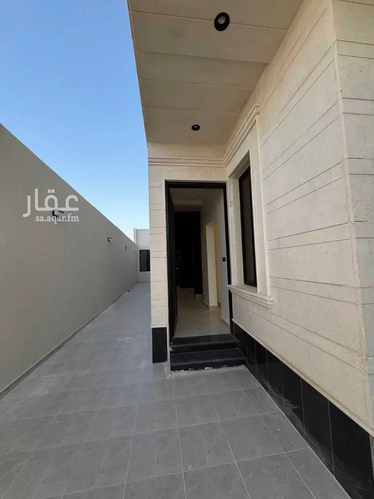 فيلا للبيع في شارع طريق الجنادرية, حي المعيزيلة, مدينة الرياض, منطقة الرياض صورة 2