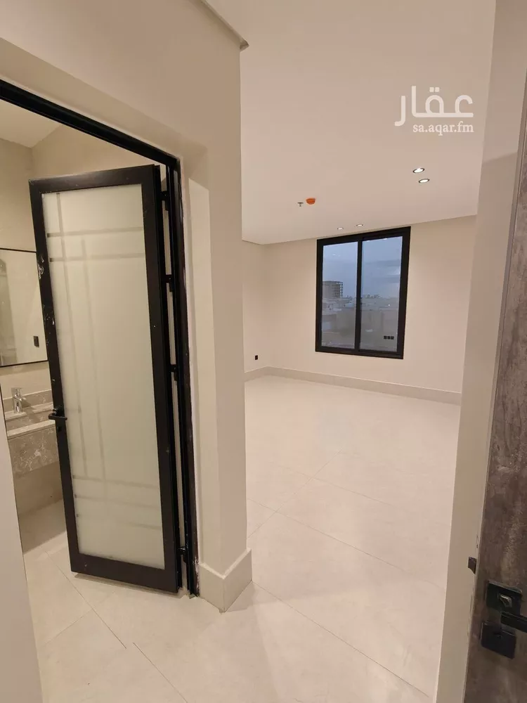 شقة للبيع في شارع الخليل بن احمد, حي الزهور, مدينة الدمام, المنطقة الشرقية صورة 2