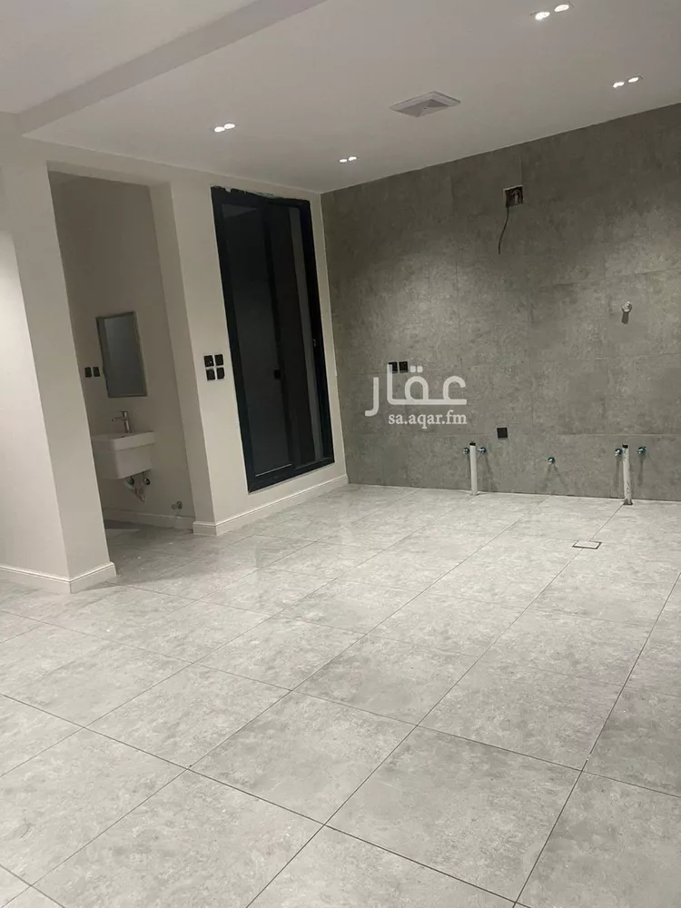 دور للبيع في شارع فهد المارك, حي الرمال, مدينة الرياض, منطقة الرياض صورة 4