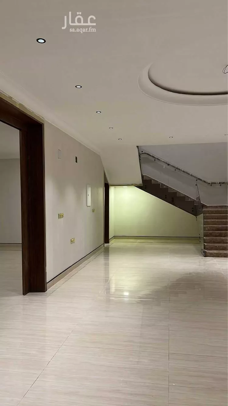 فيلا للبيع في شارع الدِّرع, حي المهدية, مدينة الرياض, منطقة الرياض صورة 3