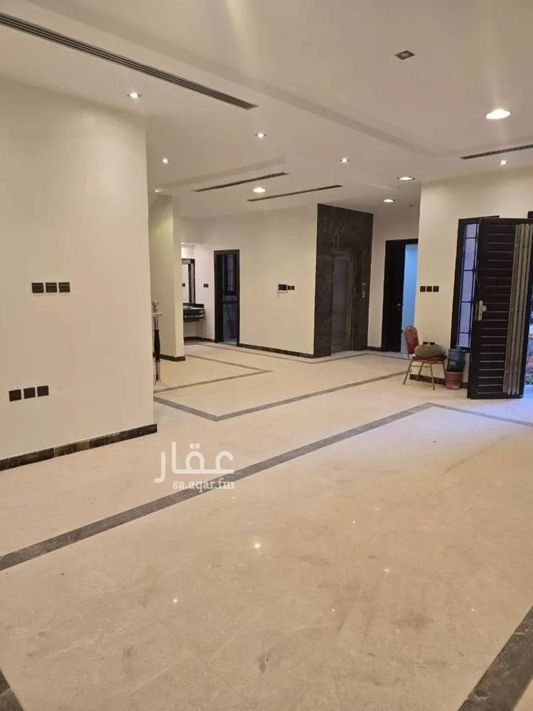 فيلا للبيع في شارع الزهرة, حي الياسمين, مدينة الرياض, منطقة الرياض صورة 4