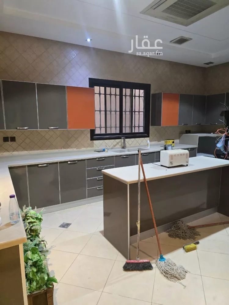 فيلا للبيع في شارع الزهرة, حي الياسمين, مدينة الرياض, منطقة الرياض صورة 5