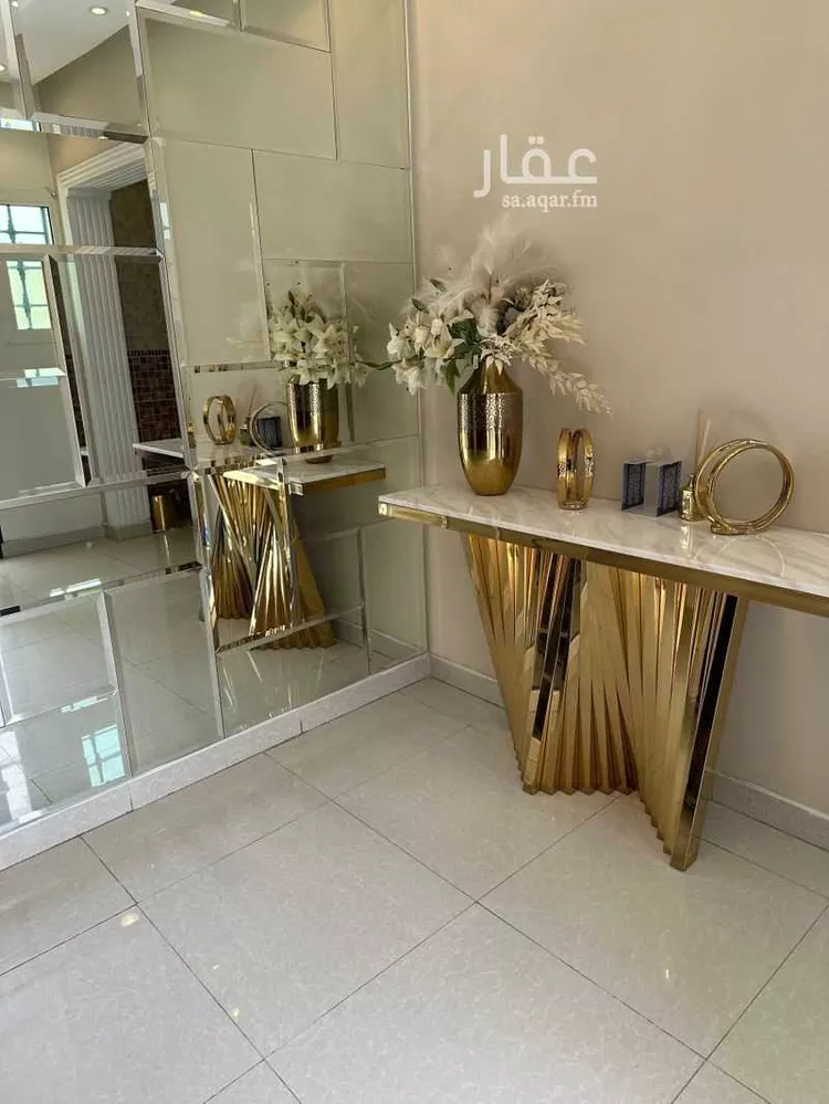 فيلا للبيع في شارع النعائم, حي الملك عبدالله, مدينة الرياض, منطقة الرياض صورة 3