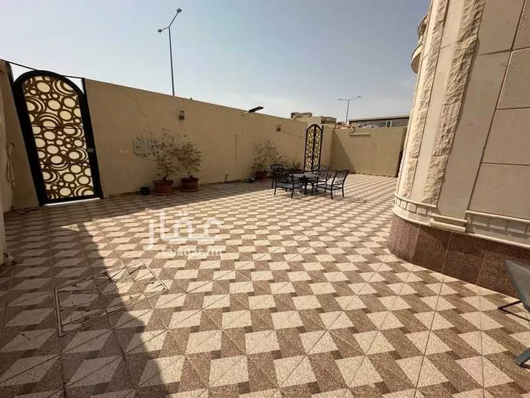 فيلا للبيع في شارع النعائم, حي الملك عبدالله, مدينة الرياض, منطقة الرياض صورة 2