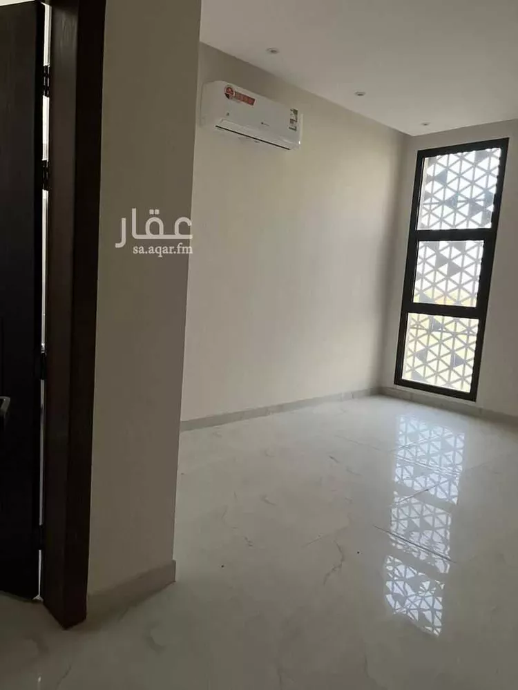 فيلا للإيجار في شارع محمد بن أحمد الحجازي, حي المهدية, مدينة الرياض, منطقة الرياض صورة 2