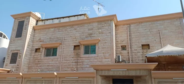 فيلا للبيع في شارع حنظلة ابن ابي عامر, حي قرطبة, مدينة الخبر, المنطقة الشرقية 17