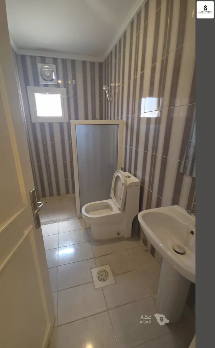 شقة للإيجار في شارع المدني, حي هجر, مدينة الدمام, المنطقة الشرقية 3
