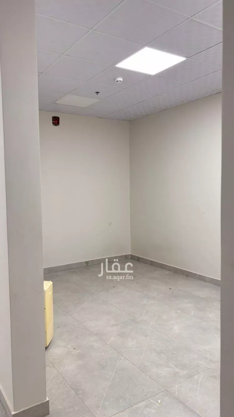 Warehouse for Rent in Riyadh Al Ghnamiah صورة 2