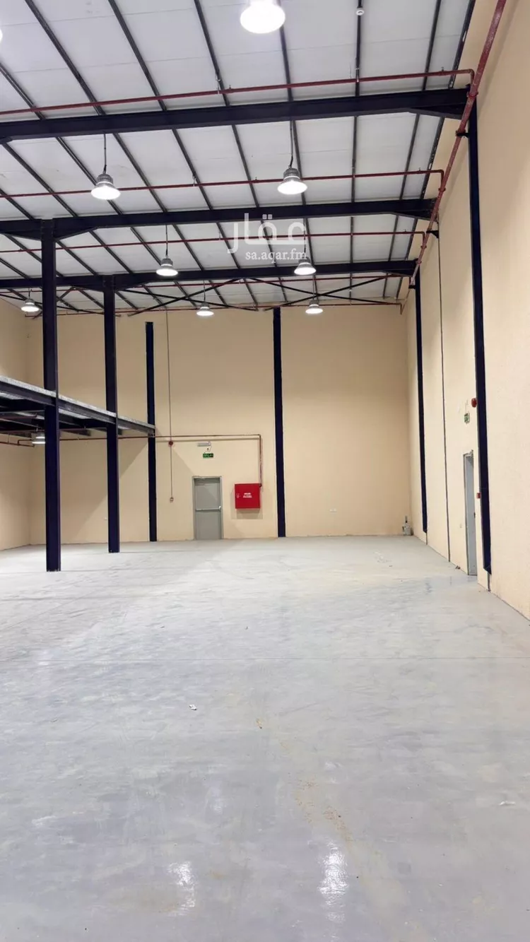 Warehouse for Rent in Riyadh Al Ghnamiah صورة 5