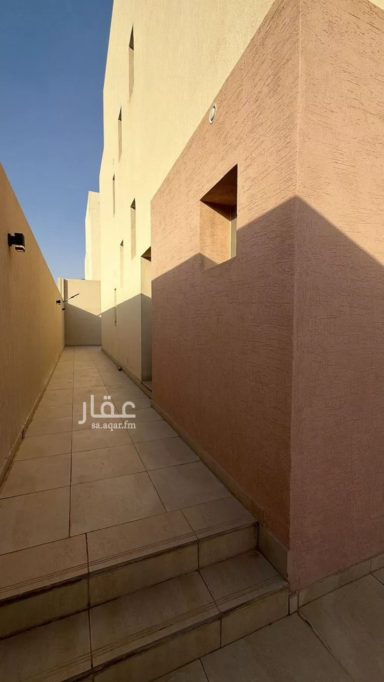 فيلا للبيع في شارع بهاء الدين الحلبي, حي النرجس, مدينة الرياض, منطقة الرياض صورة 2