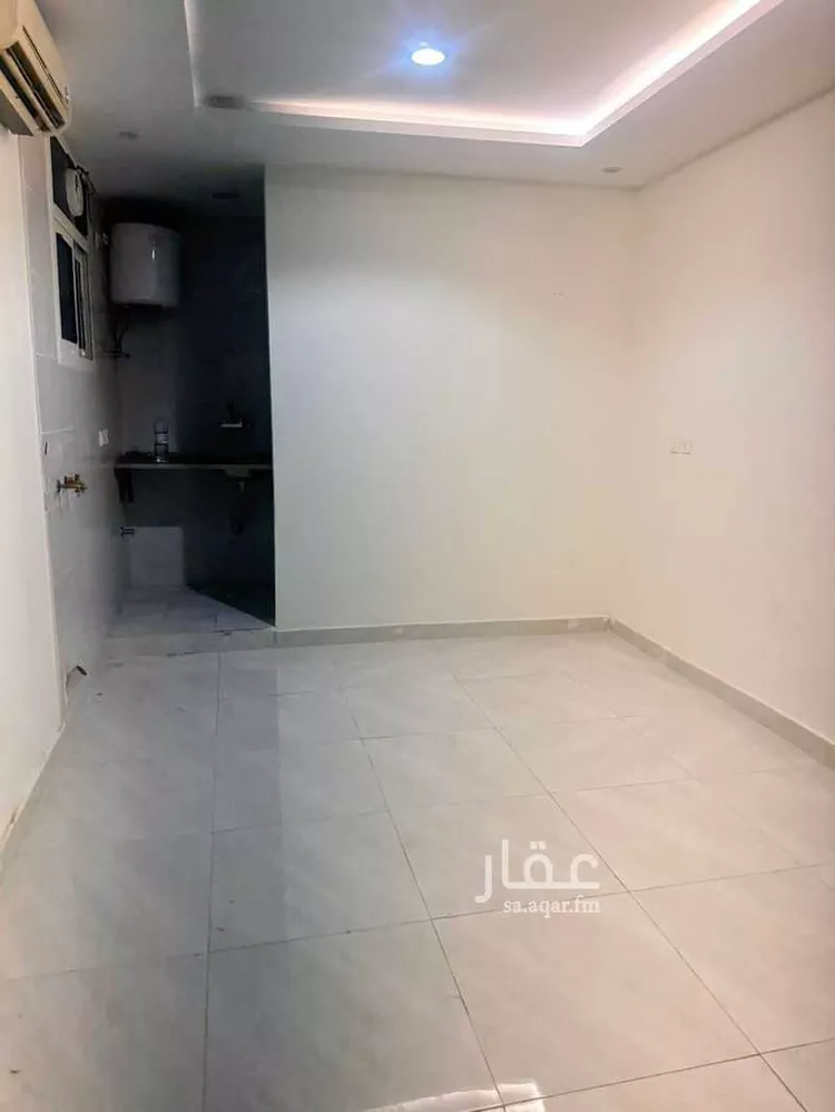 فيلا للإيجار في شارع أمين الدين الأربلي, حي أم الحمام الغربي, مدينة الرياض, منطقة الرياض صورة 2