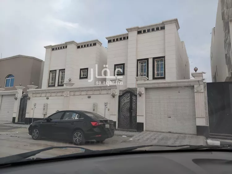 فيلا للبيع في شارع جازان, حي ضاحية الملك فهد, مدينة الدمام, المنطقة الشرقية