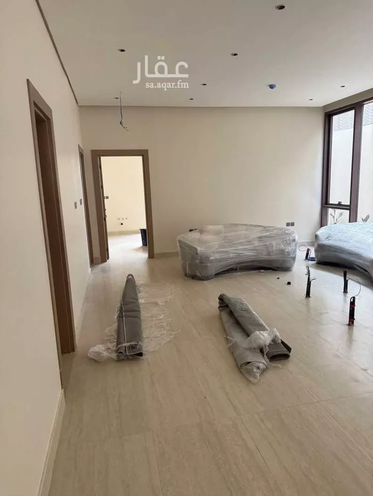 مكتب تجاري للإيجار في شارع سيبويه, حي الروضة, مدينة الرياض, منطقة الرياض صورة 5