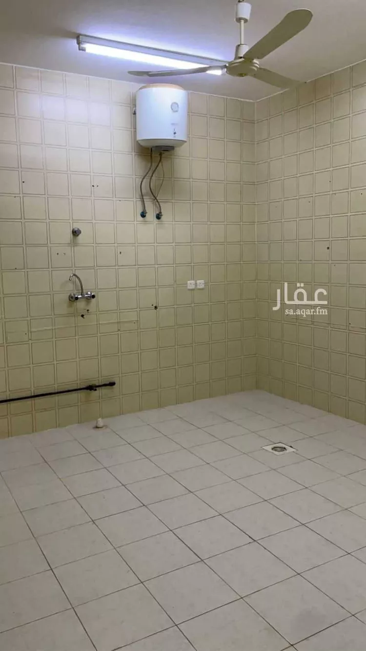 شقة للإيجار في شارع عسير ، حي ظهرة لبن ، الرياض ، منطقة الرياض صورة 4