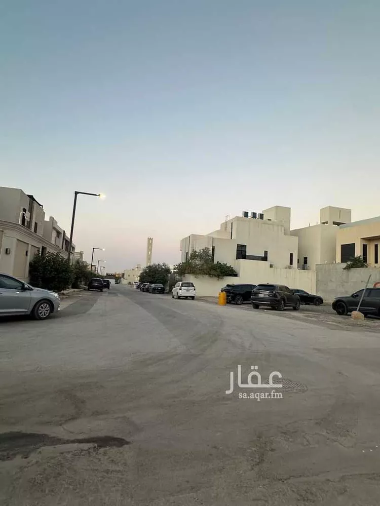 أرض للبيع في شارع عبدالله بن حبان, حي القيروان, مدينة الرياض, منطقة الرياض صورة 3