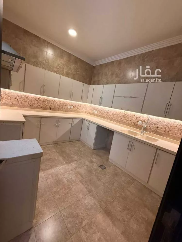 شقة للإيجار في شارع الأمير عبدالله بن فيصل بن فرحان آل سعو, حي القيروان, مدينة الرياض, منطقة الرياض صورة 3
