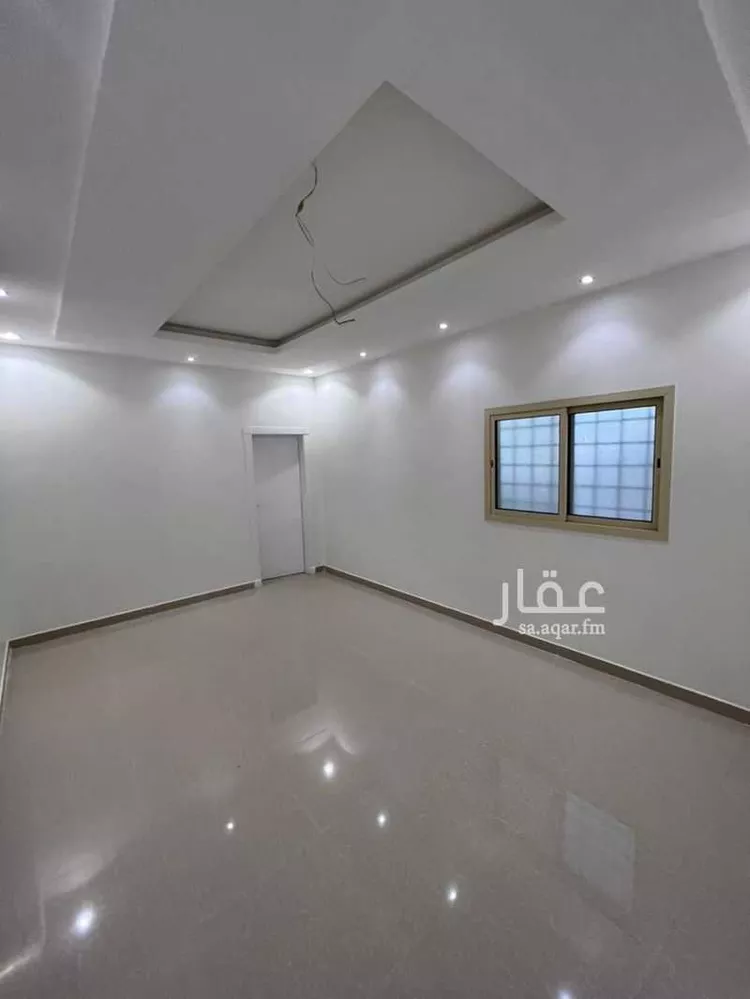 فيلا للبيع في شارع عمر الهواري, حي القيروان, مدينة الرياض, منطقة الرياض