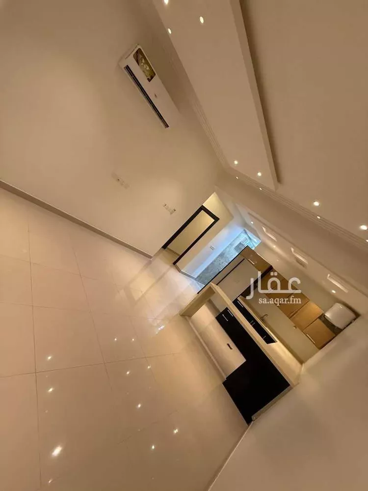 شقة للإيجار في شارع الأمير عبدالله بن فيصل بن فرحان آل سعو, حي القيروان, مدينة الرياض, منطقة الرياض