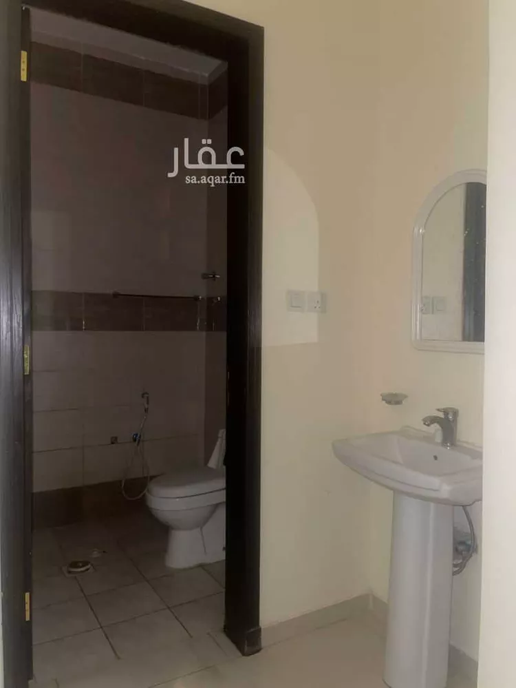 شقة للإيجار في شارع محمد بن عبدالرحمن بن مسيند, حي العاصمة, مدينة الدرعية, منطقة الرياض صورة 3