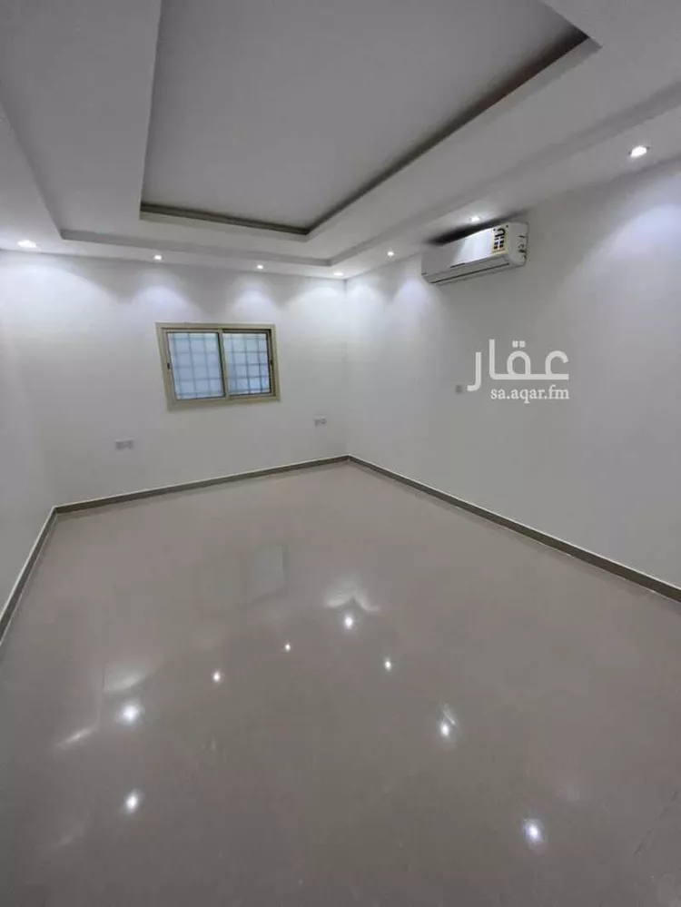 فيلا للبيع في شارع عمر الهواري, حي القيروان, مدينة الرياض, منطقة الرياض صورة 4