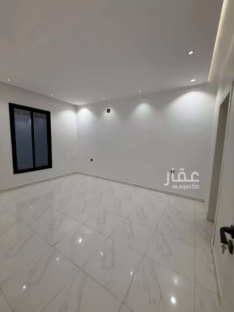دور للبيع في شارع عبدالعزيز بن أحمد التميمي, حي السويدي, مدينة الرياض, منطقة الرياض صورة 5