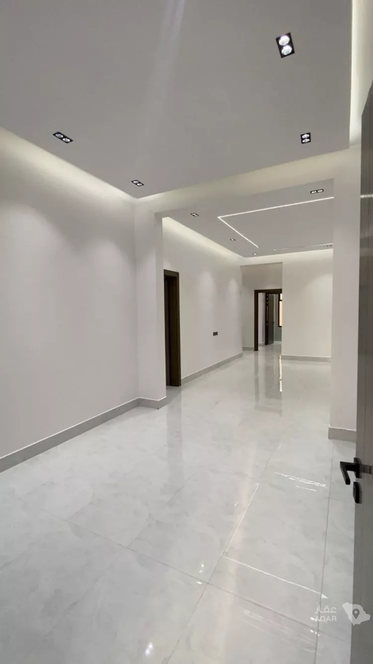 دور للبيع في شارع الصدارة, حي السعادة, مدينة الرياض, منطقة الرياض 4
