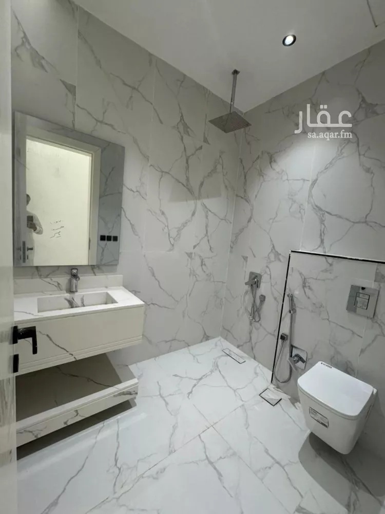 Floor for Sale in Riyadh Ash Shifa 10