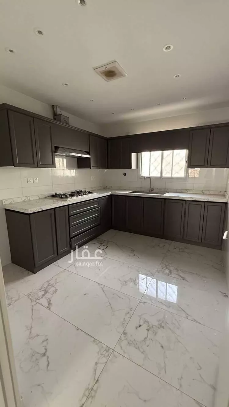 دور للإيجار في شارع الغنوي, حي المعذر الشمالي, مدينة الرياض, منطقة الرياض صورة 3