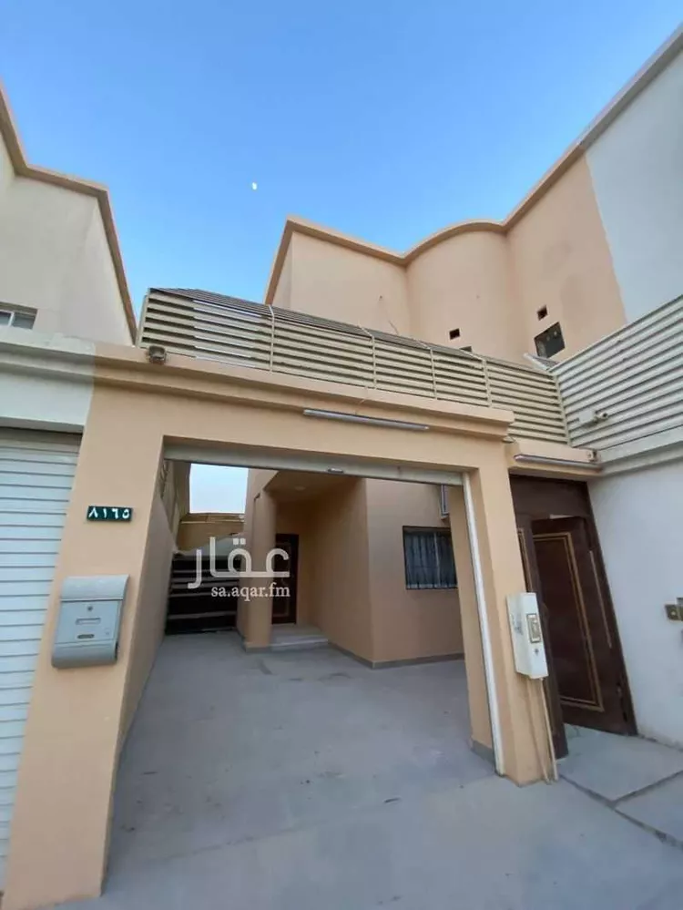 فيلا للبيع في شارع الحليلة, حي المعذر, مدينة الرياض, منطقة الرياض