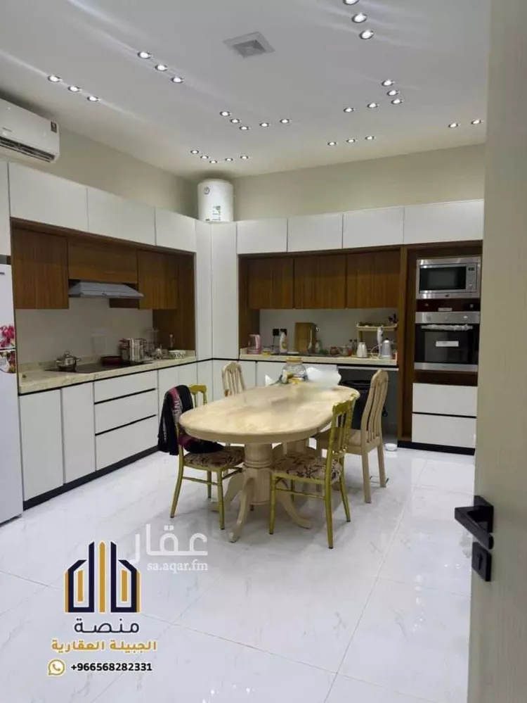 فيلا للبيع في شارع عقرباء 145, حي عقرباء, مدينة الجبيلة, منطقة الرياض 9