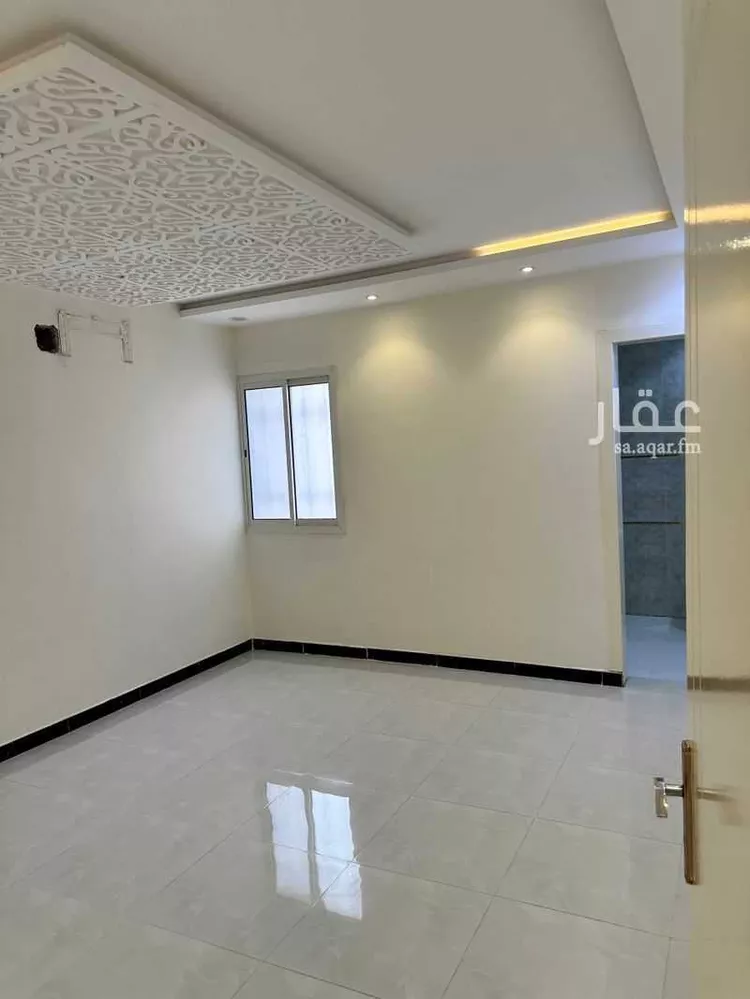 فيلا للإيجار في شارع خالد بن زهير الهذلي, حي بدر, مدينة الرياض, منطقة الرياض 12