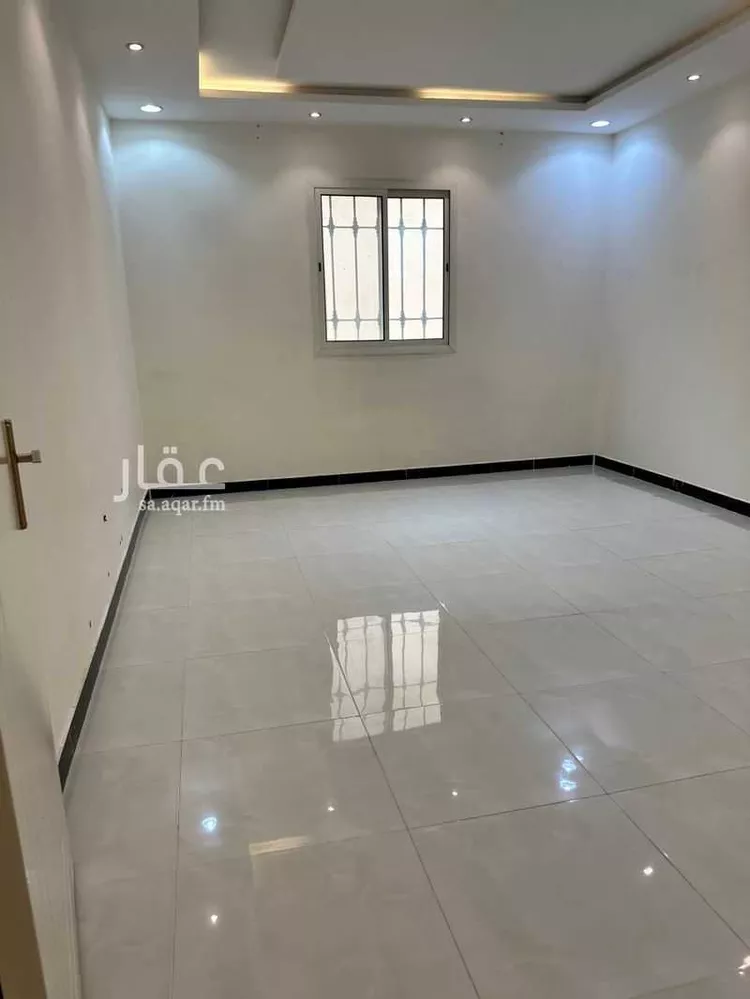 فيلا للإيجار في شارع خالد بن زهير الهذلي, حي بدر, مدينة الرياض, منطقة الرياض 11
