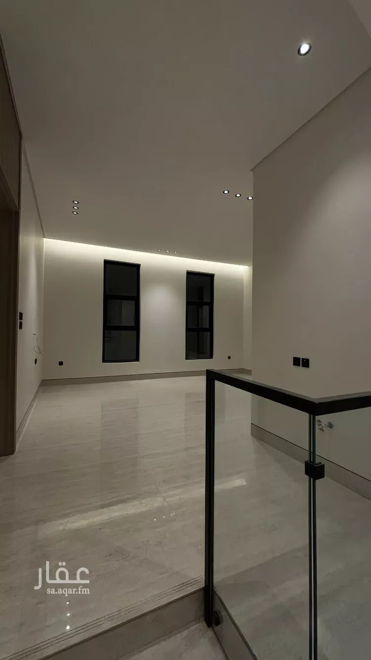 فيلا للبيع في شارع محمد بن هبة الله, حي المهدية, مدينة الرياض, منطقة الرياض صورة 2