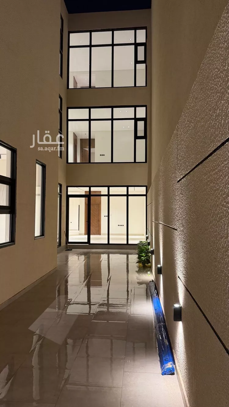 فيلا للبيع في شارع ابي الحسن, حي المهدية, مدينة الرياض, منطقة الرياض صورة 3