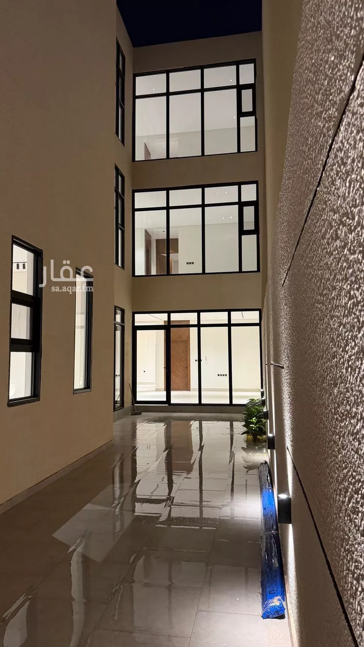 فيلا للبيع في شارع ابي الحسن, حي المهدية, مدينة الرياض, منطقة الرياض صورة 5