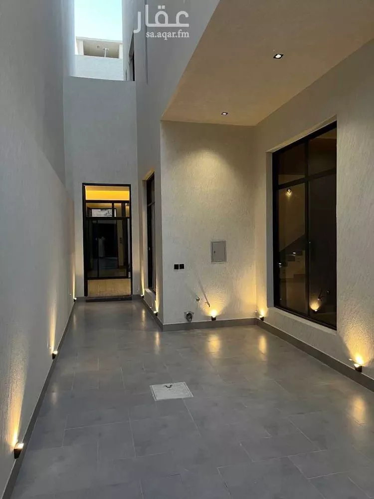 فيلا للبيع في شارع ابي الحسن, حي المهدية, مدينة الرياض, منطقة الرياض صورة 3