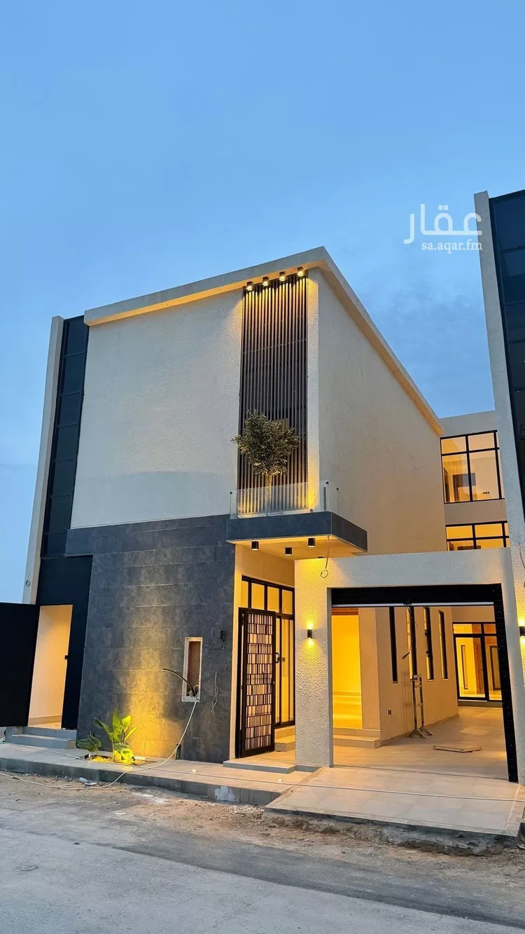 فيلا للبيع في شارع ابي الحسن, حي المهدية, مدينة الرياض, منطقة الرياض 1 صورة