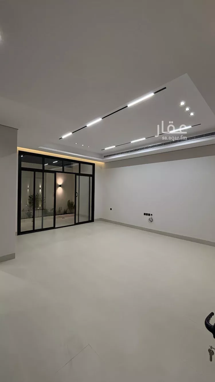 فيلا للبيع في شارع إبراهيم بن محمد الزمزمي, حي المهدية, مدينة الرياض, منطقة الرياض صورة 3