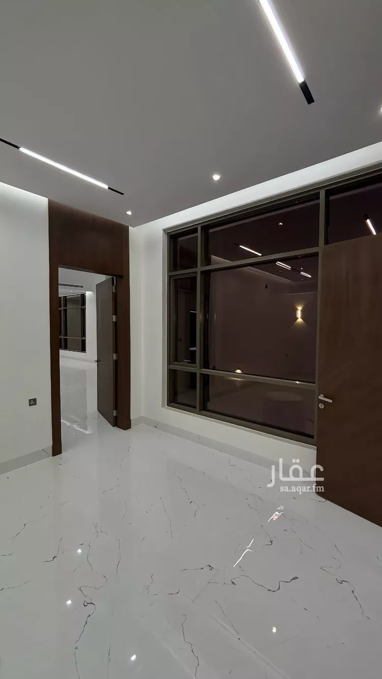 فيلا للبيع في شارع ابي الحسن, حي المهدية, مدينة الرياض, منطقة الرياض صورة 2